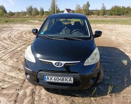 Черный Хендай и10, объемом двигателя 1.2 л и пробегом 260 тыс. км за 4000 $, фото 1 на Automoto.ua