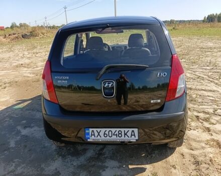 Черный Хендай и10, объемом двигателя 1.2 л и пробегом 260 тыс. км за 4000 $, фото 4 на Automoto.ua