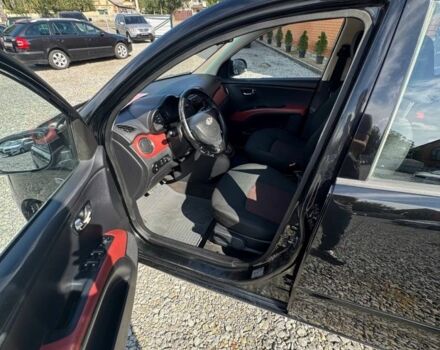 Черный Хендай и10, объемом двигателя 1.2 л и пробегом 160 тыс. км за 5300 $, фото 10 на Automoto.ua