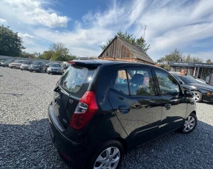 Черный Хендай и10, объемом двигателя 1.2 л и пробегом 160 тыс. км за 5300 $, фото 4 на Automoto.ua