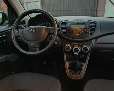 Черный Хендай и10, объемом двигателя 0 л и пробегом 168 тыс. км за 4600 $, фото 4 на Automoto.ua