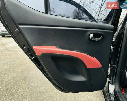Черный Хендай и10, объемом двигателя 1.2 л и пробегом 112 тыс. км за 7500 $, фото 16 на Automoto.ua