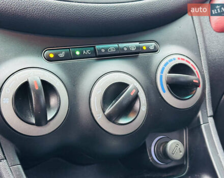 Черный Хендай и10, объемом двигателя 1.2 л и пробегом 112 тыс. км за 7500 $, фото 28 на Automoto.ua