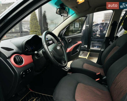 Черный Хендай и10, объемом двигателя 1.2 л и пробегом 112 тыс. км за 7500 $, фото 12 на Automoto.ua