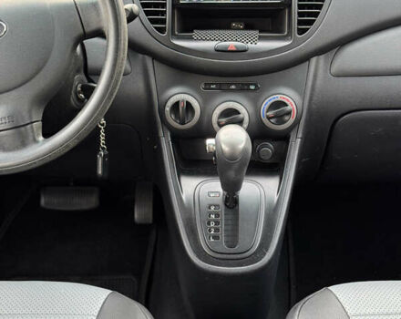 Фиолетовый Хендай и10, объемом двигателя 1.1 л и пробегом 112 тыс. км за 6500 $, фото 7 на Automoto.ua