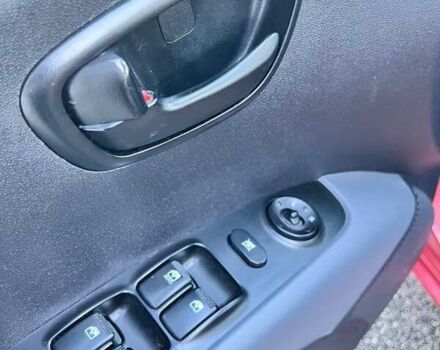 Красный Хендай и10, объемом двигателя 1.09 л и пробегом 97 тыс. км за 6200 $, фото 20 на Automoto.ua