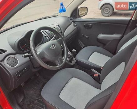 Красный Хендай и10, объемом двигателя 1.09 л и пробегом 201 тыс. км за 3600 $, фото 7 на Automoto.ua