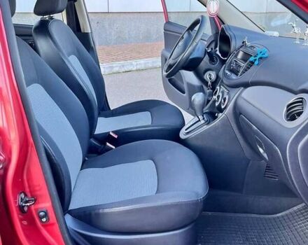 Красный Хендай и10, объемом двигателя 1.09 л и пробегом 97 тыс. км за 6200 $, фото 19 на Automoto.ua