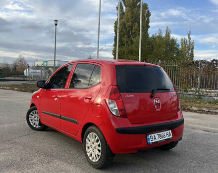 Красный Хендай и10, объемом двигателя 1.2 л и пробегом 154 тыс. км за 4500 $, фото 2 на Automoto.ua