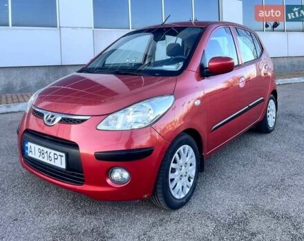 Красный Хендай и10, объемом двигателя 1.09 л и пробегом 97 тыс. км за 6200 $, фото 1 на Automoto.ua