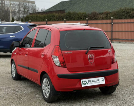 Красный Хендай и10, объемом двигателя 1.25 л и пробегом 154 тыс. км за 4600 $, фото 2 на Automoto.ua