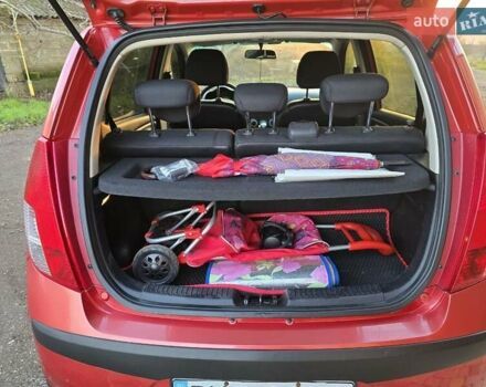 Красный Хендай и10, объемом двигателя 1.09 л и пробегом 163 тыс. км за 5500 $, фото 5 на Automoto.ua