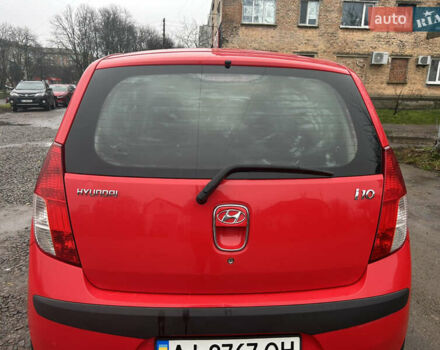 Красный Хендай и10, объемом двигателя 1.09 л и пробегом 200 тыс. км за 4200 $, фото 4 на Automoto.ua
