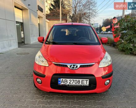 Красный Хендай и10, объемом двигателя 1.09 л и пробегом 138 тыс. км за 5799 $, фото 5 на Automoto.ua