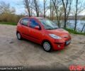 Красный Хендай и10, объемом двигателя 1.1 л и пробегом 161 тыс. км за 5800 $, фото 1 на Automoto.ua