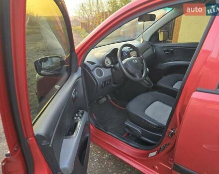 Красный Хендай и10, объемом двигателя 1.09 л и пробегом 163 тыс. км за 5500 $, фото 6 на Automoto.ua
