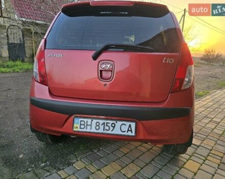 Красный Хендай и10, объемом двигателя 1.09 л и пробегом 163 тыс. км за 5500 $, фото 4 на Automoto.ua