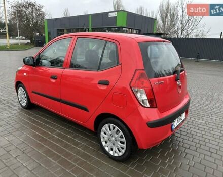 Красный Хендай и10, объемом двигателя 1.1 л и пробегом 113 тыс. км за 5000 $, фото 5 на Automoto.ua