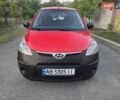 Красный Хендай и10, объемом двигателя 1.1 л и пробегом 127 тыс. км за 3999 $, фото 2 на Automoto.ua