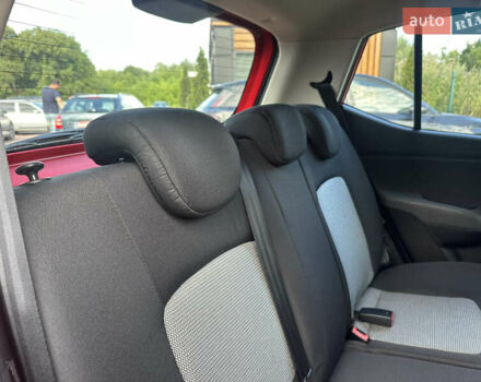 Червоний Хендай і10, об'ємом двигуна 1.25 л та пробігом 124 тис. км за 4590 $, фото 70 на Automoto.ua