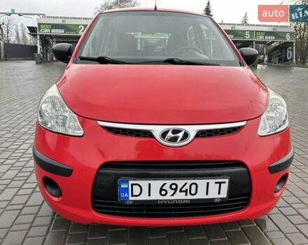 Красный Хендай и10, объемом двигателя 1.1 л и пробегом 113 тыс. км за 5000 $, фото 1 на Automoto.ua