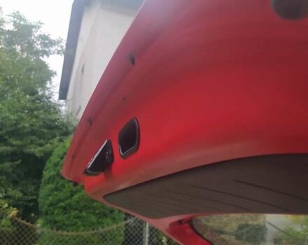 Красный Хендай и10, объемом двигателя 1.09 л и пробегом 140 тыс. км за 3900 $, фото 17 на Automoto.ua