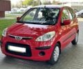 Красный Хендай и10, объемом двигателя 1.1 л и пробегом 110 тыс. км за 6200 $, фото 1 на Automoto.ua