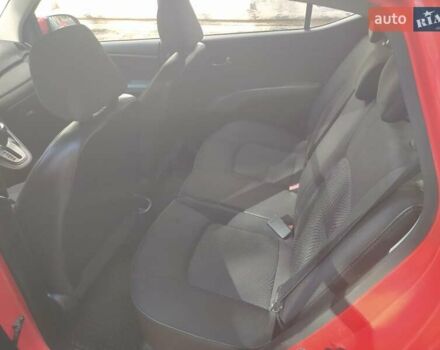 Хендай и10 2011 в Запорожье на Automoto.ua Красный Хендай и10, объемом двигателя 1.25 л и пробегом 65 тыс. км за 6800 $, фото 7 на Automoto.ua