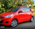 Красный Хендай и10, объемом двигателя 1.1 л и пробегом 55 тыс. км за 7200 $, фото 1 на Automoto.ua