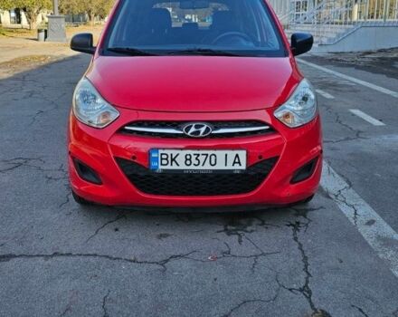 Красный Хендай и10, объемом двигателя 1.1 л и пробегом 90 тыс. км за 5000 $, фото 4 на Automoto.ua