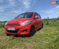 Красный Хендай и10, объемом двигателя 1.2 л и пробегом 128 тыс. км за 5200 $, фото 1 на Automoto.ua