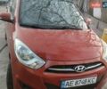 Красный Хендай и10, объемом двигателя 1.09 л и пробегом 80 тыс. км за 6500 $, фото 1 на Automoto.ua