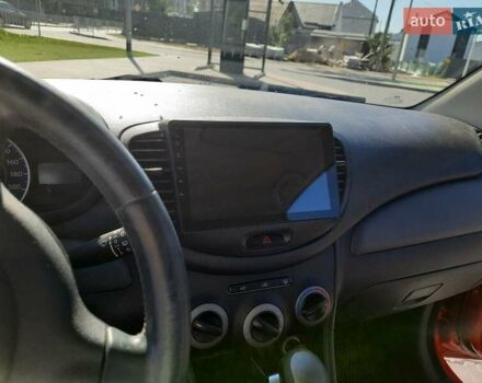 Червоний Хендай і10, об'ємом двигуна 1.09 л та пробігом 121 тис. км за 6600 $, фото 3 на Automoto.ua