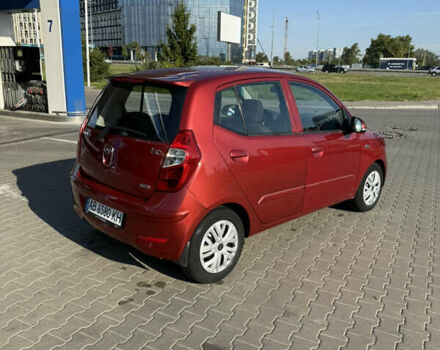 Красный Хендай и10, объемом двигателя 1.25 л и пробегом 86 тыс. км за 6100 $, фото 3 на Automoto.ua