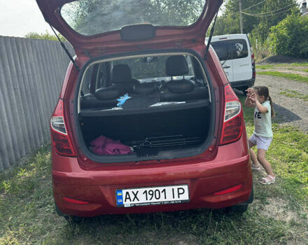 Красный Хендай и10, объемом двигателя 1.09 л и пробегом 91 тыс. км за 5000 $, фото 12 на Automoto.ua