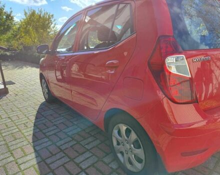 Красный Хендай и10, объемом двигателя 1.1 л и пробегом 114 тыс. км за 6400 $, фото 6 на Automoto.ua