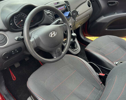 Красный Хендай и10, объемом двигателя 1.09 л и пробегом 91 тыс. км за 5000 $, фото 8 на Automoto.ua