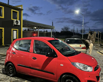 Хендай и10 2012 в Черновцах на Automoto.ua Красный Хендай и10, объемом двигателя 1.09 л и пробегом 185 тыс. км за 6200 $, фото 3 на Automoto.ua