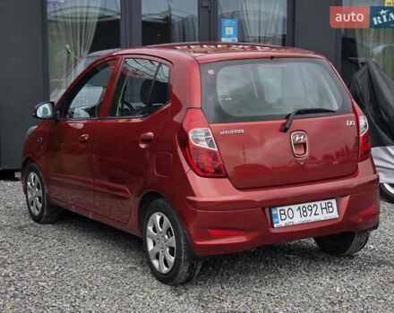 Красный Хендай и10, объемом двигателя 1.1 л и пробегом 176 тыс. км за 6499 $, фото 10 на Automoto.ua