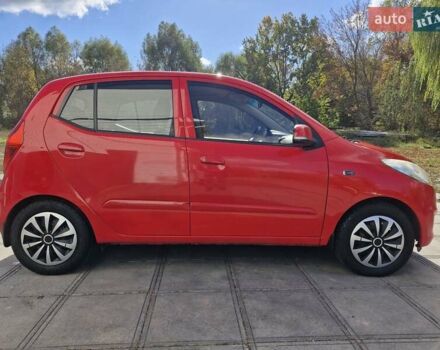 Красный Хендай и10, объемом двигателя 1.1 л и пробегом 102 тыс. км за 6400 $, фото 3 на Automoto.ua