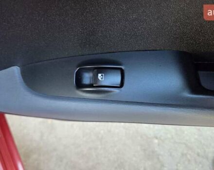 Красный Хендай и10, объемом двигателя 1.2 л и пробегом 48 тыс. км за 9000 $, фото 26 на Automoto.ua