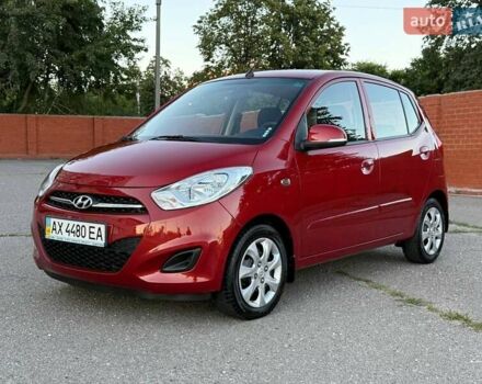 Красный Хендай и10, объемом двигателя 1.2 л и пробегом 48 тыс. км за 9000 $, фото 1 на Automoto.ua