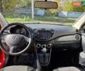 Красный Хендай и10, объемом двигателя 1.1 л и пробегом 102 тыс. км за 6400 $, фото 4 на Automoto.ua