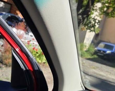 Хендай и10 2013 в Харькове на Automoto.ua Красный Хендай и10, объемом двигателя 1.2 л и пробегом 48 тыс. км за 8950 $, фото 46 на Automoto.ua