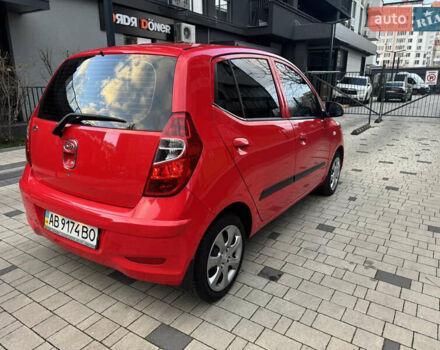 Красный Хендай и10, объемом двигателя 1.1 л и пробегом 48 тыс. км за 5900 $, фото 5 на Automoto.ua