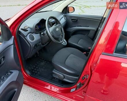 Красный Хендай и10, объемом двигателя 1.2 л и пробегом 48 тыс. км за 9000 $, фото 14 на Automoto.ua