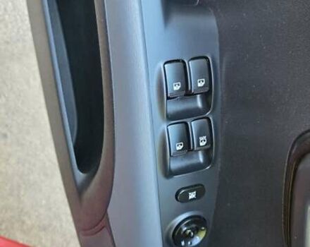 Хендай и10 2013 в Харькове на Automoto.ua Красный Хендай и10, объемом двигателя 1.2 л и пробегом 48 тыс. км за 8950 $, фото 4 на Automoto.ua