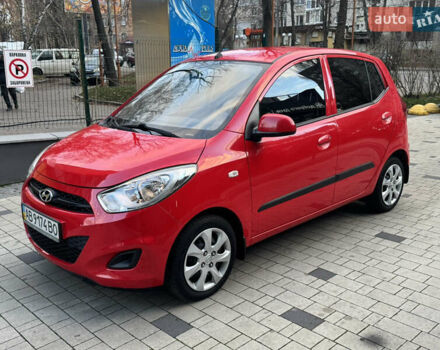 Красный Хендай и10, объемом двигателя 1.1 л и пробегом 48 тыс. км за 5900 $, фото 6 на Automoto.ua