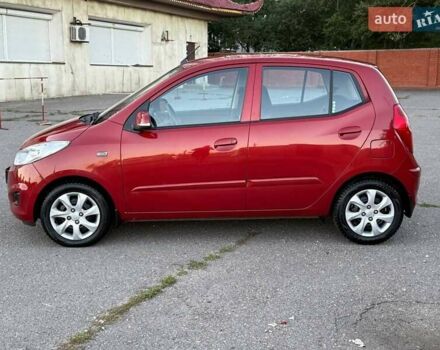 Красный Хендай и10, объемом двигателя 1.2 л и пробегом 48 тыс. км за 9000 $, фото 4 на Automoto.ua