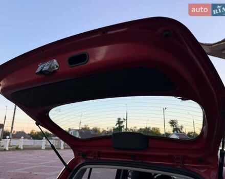 Красный Хендай и10, объемом двигателя 1.2 л и пробегом 48 тыс. км за 9000 $, фото 20 на Automoto.ua
